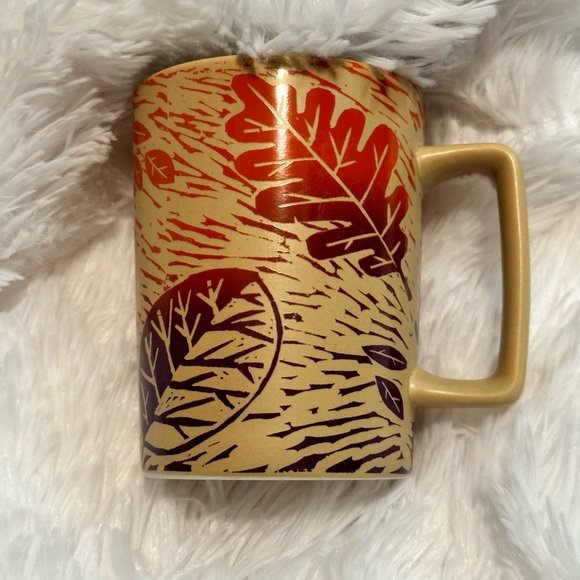 Starbucks Autumn Leaves Fall 2017 Coffee Cup Collectible! No chips or scratches - Picture 5 of 5